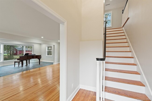 790 Hardscrabble Rd in Chappaqua, NY - Building Photo - Building Photo