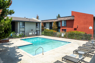 Roscoe Canoga LLC Apartments