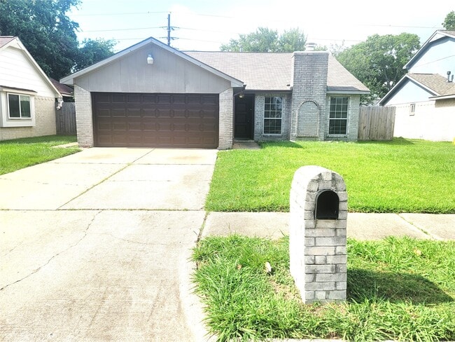 property at 20214 Smithfield Crossing Ln