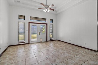 712 Steamboat Dr in Edinburg, TX - Building Photo - Building Photo