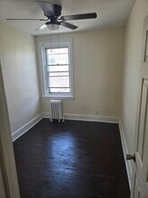 323 N Redfield St in Philadelphia, PA - Building Photo - Building Photo