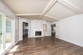 2912 Yorktown Rd in Mesquite, TX - Foto de edificio - Building Photo