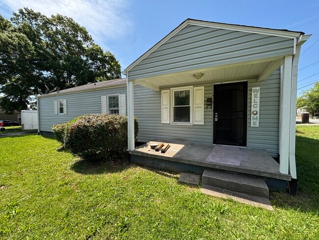 property at 1001 S English St