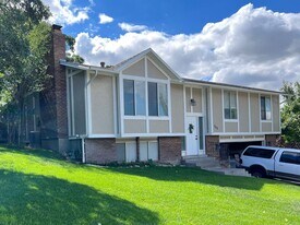 788 David Way in North Salt Lake, UT - Building Photo