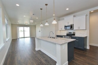 5857 N Backfire Wy in Meridian, ID - Building Photo - Building Photo