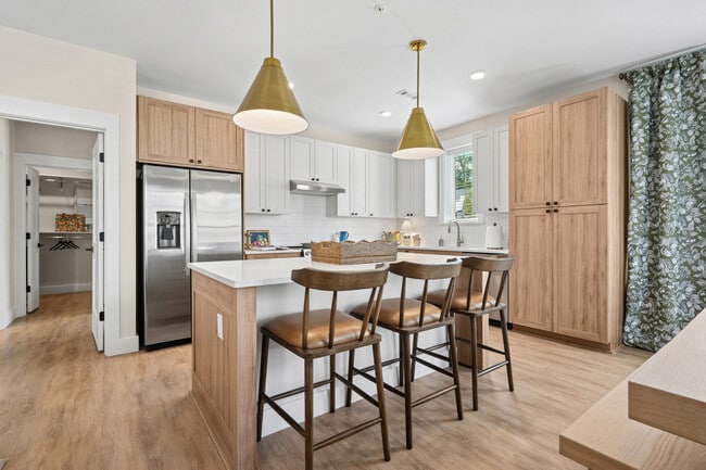 NOVEL Davidson by Crescent Communities in Davidson, NC - Foto de edificio - Building Photo