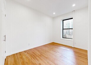 315 W 115th St in New York, NY - Building Photo - Building Photo