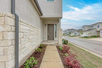 2200 Luna Azul Vw in Round Rock, TX - Building Photo - Building Photo