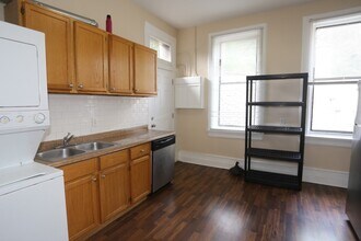 2269 N Lincoln Ave in Chicago, IL - Building Photo - Building Photo