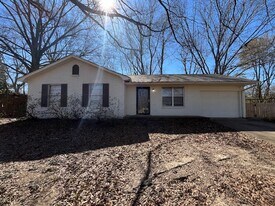 1891 Coral Hills Dr in Southaven, MS - Building Photo