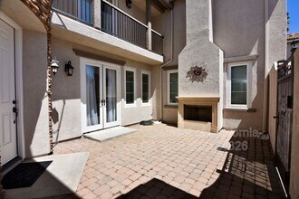 31824 Via Del Paso in Winchester, CA - Building Photo - Building Photo