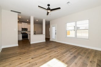 1210 Princeton Hts Blvd in Princeton, TX - Building Photo - Building Photo