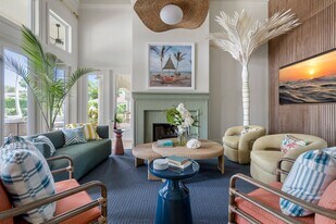 Villas D'Este in Delray Beach, FL - Building Photo