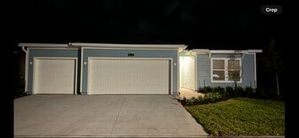 8486 Horsebit Cir in Jacksonville, FL - Building Photo