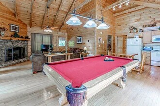 1919 Buckeye Vw Wy in Sevierville, TN - Building Photo - Building Photo