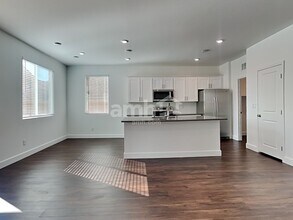 4812 Blushing Star St in North Las Vegas, NV - Building Photo - Building Photo