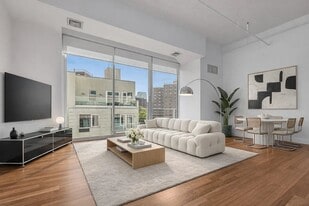 99 Gold St, Unit 2G in Brooklyn, NY - Building Photo