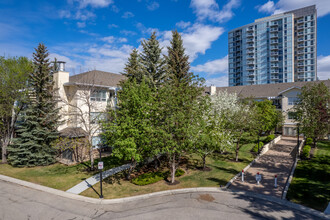 2144 Paliswood Rd SW in Calgary, AB - Building Photo - Building Photo