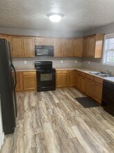 3680 Fieldstone Dr in Clarksville, TN - Building Photo - Building Photo