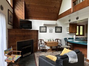 163 Rocky Hollow in Weaverville, NC - Building Photo - Building Photo