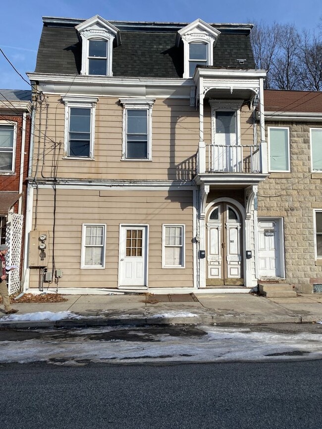 property at 161 W North St