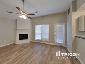 1106 Castleman Dr in Cedar Hill, TX - Building Photo - Building Photo