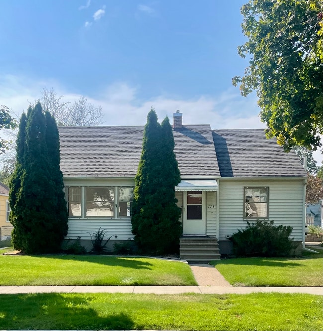 property at 778 4th Ave W