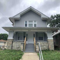 4042 College Ave in Kansas City, MO - Building Photo