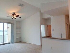 1440 Lake Shadow Cir-Unit -Lake Shadow Cir. in Maitland, FL - Building Photo - Building Photo