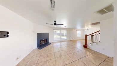 19946 Sycamore Valley Dr in Cypress, TX - Building Photo - Building Photo