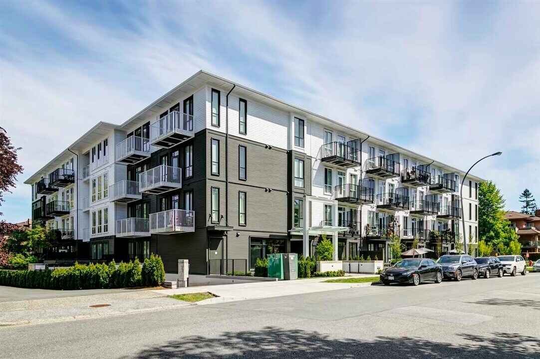 10168-10168 149 St in Surrey, BC - Building Photo