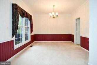 47313 Grandview Pl in Sterling, VA - Building Photo - Building Photo