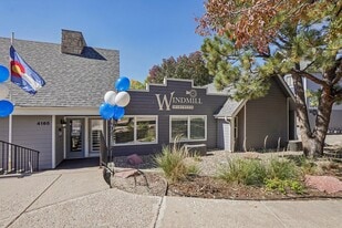 Windmill Apartments in Colorado Springs, CO - Building Photo