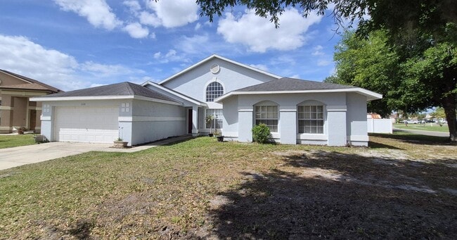 property at 3122 Audobon Pl