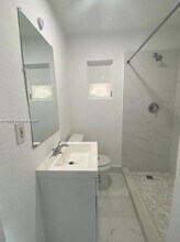 1025 NW 7th Ave in Fort Lauderdale, FL - Building Photo - Building Photo