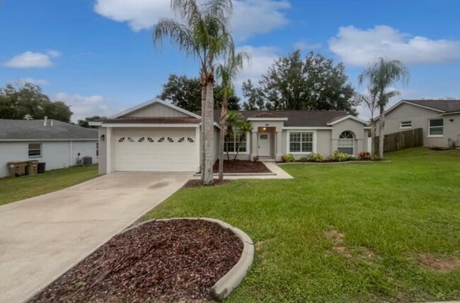property at 18812 Lake Orienta Ct
