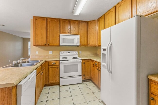 108 N Gray Ave in Panama City, FL - Building Photo - Building Photo