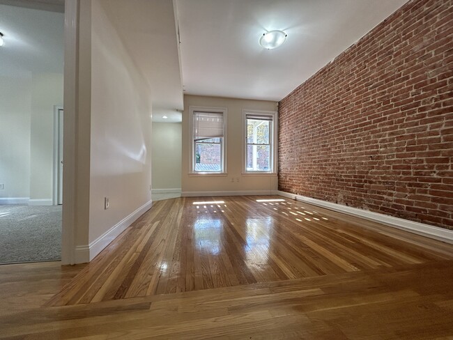 48 Ashford St, Unit 2 in Boston, MA - Building Photo - Building Photo