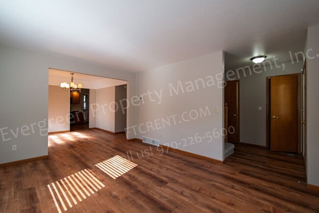 6437 Edgeware St in Fort Collins, CO - Building Photo - Building Photo