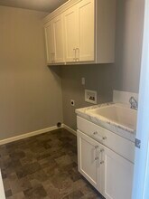 5701 Pierre Dr in Pasco, WA - Building Photo - Building Photo