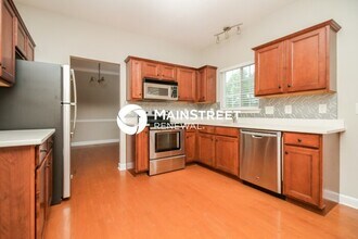 1121 Matheus Dr in Murfreesboro, TN - Building Photo - Building Photo