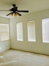 133 Cooks Creek Ct in Las Vegas, NV - Building Photo - Building Photo