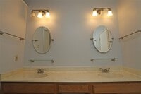 2336 Fairwind Dr photo'