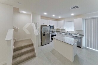 4411 Paraglider Pl in Wesley Chapel, FL - Building Photo - Building Photo