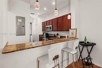 8931 SW 18th St in Miramar, FL - Building Photo - Building Photo
