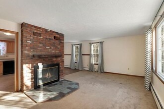 8 Dana Dr in Westford, MA - Building Photo - Building Photo