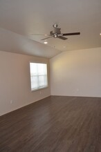 1021 Cline Dr in Copperas Cove, TX - Foto de edificio - Building Photo