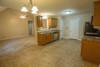 3237 Veranda Cir in Clarksville, TN - Building Photo - Building Photo