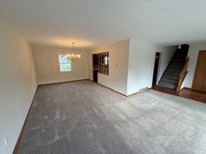 465 Calverton Pl in Brunswick, OH - Building Photo - Building Photo