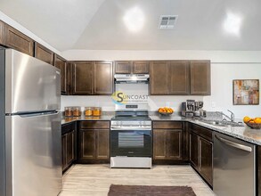 27220 Washington St in Port Charlotte, FL - Building Photo - Building Photo